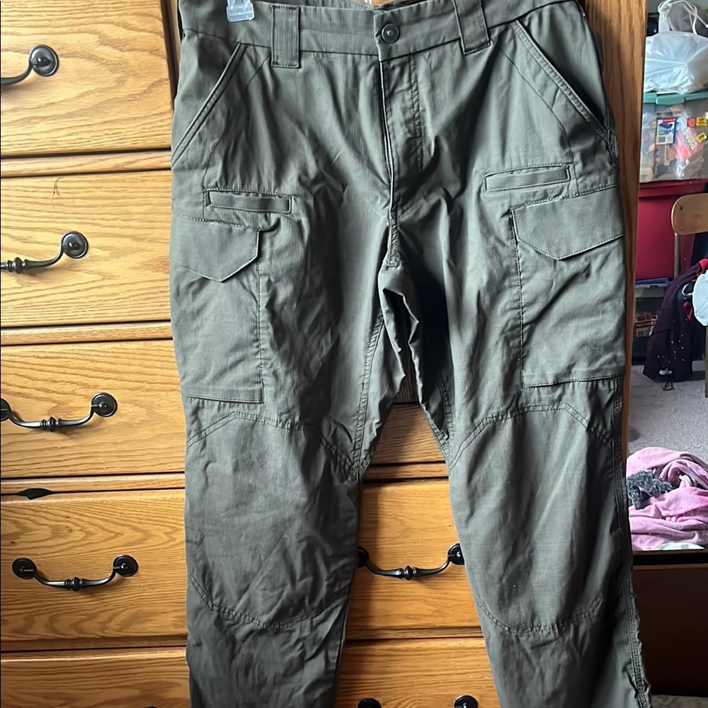 Men's Olive Cargo Pants